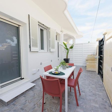 Salentin Home - Sunrelax San Pietro in Bevagna Exterior foto